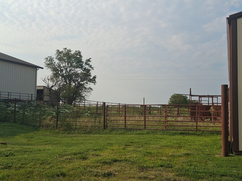 More Photos Of 6841 E US Highway 56, Overbrook Land For Sale
