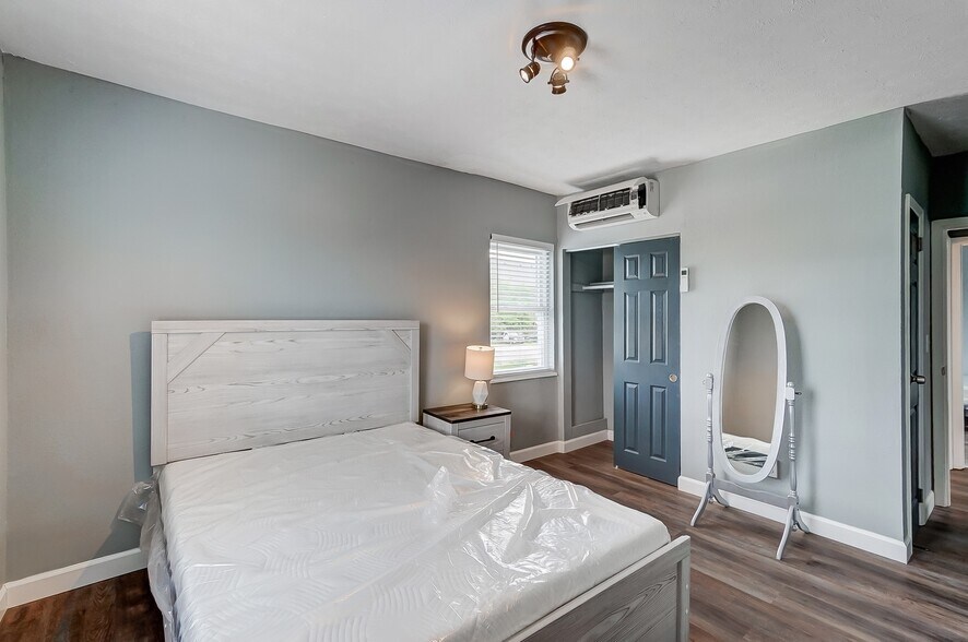More Photos Of 2346-2350 Boone Ave, Cincinnati Apartments For Sale