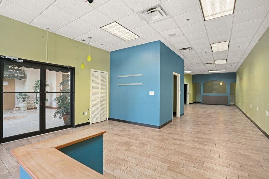 More Photos Of 222 Broadway, Kissimmee Office For Lease