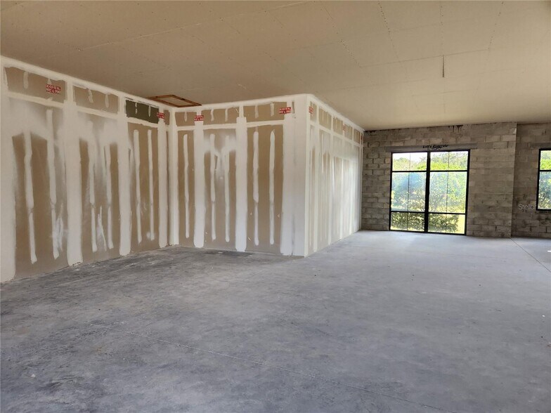 More Photos Of 938 International Pky, Lake Mary Medical For Lease