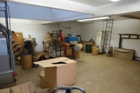 More Photos Of 22 Woodhull St, Brooklyn Showroom For Lease