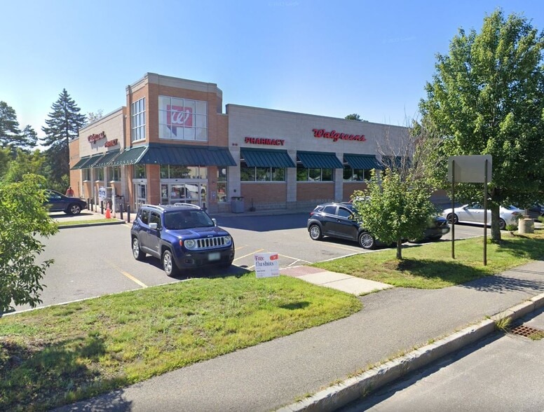More Photos Of 142 Loudon Rd, Concord Drugstore For Sale