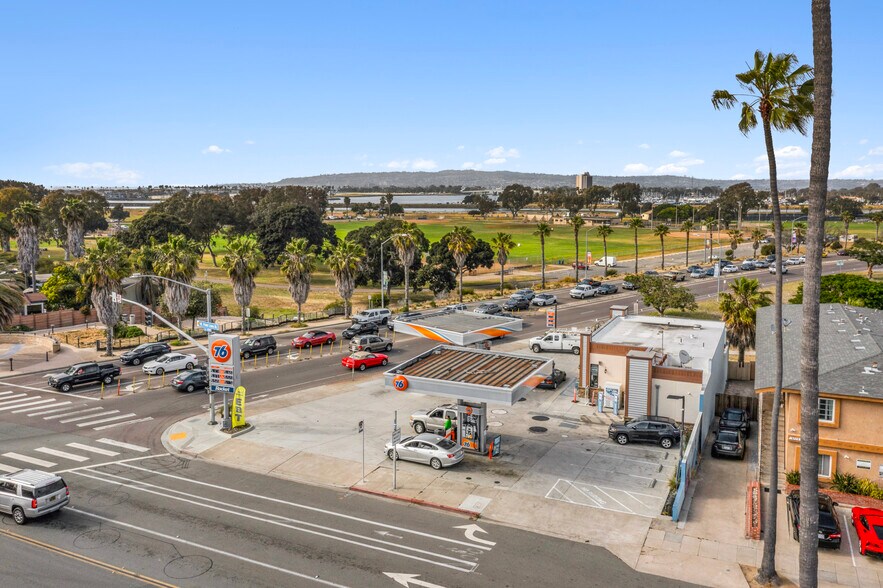 More Photos Of 2305 Sunset Cliffs Blvd, San Diego Freestanding For Sale