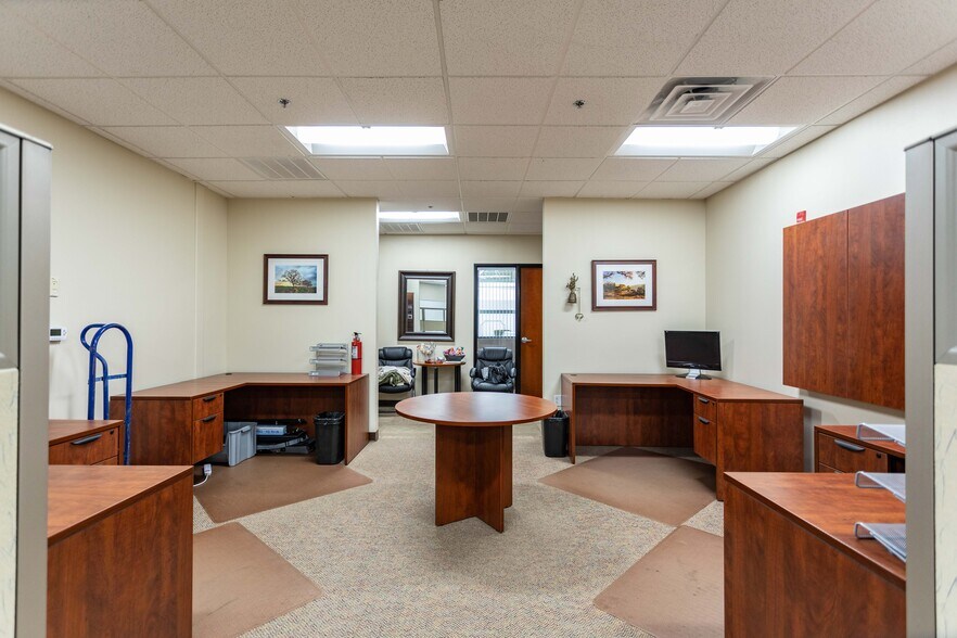 More Photos Of 13405 Folsom Blvd, Folsom Office For Sale