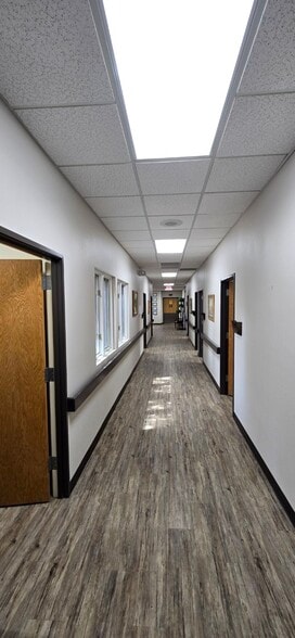 More Photos Of 1100 Gail Gardner Way, Prescott Office For Sale