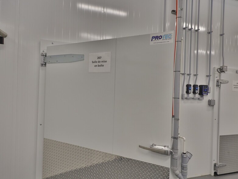 More Photos Of 333 Ch Brosseau, Cowansville Industrial For Lease