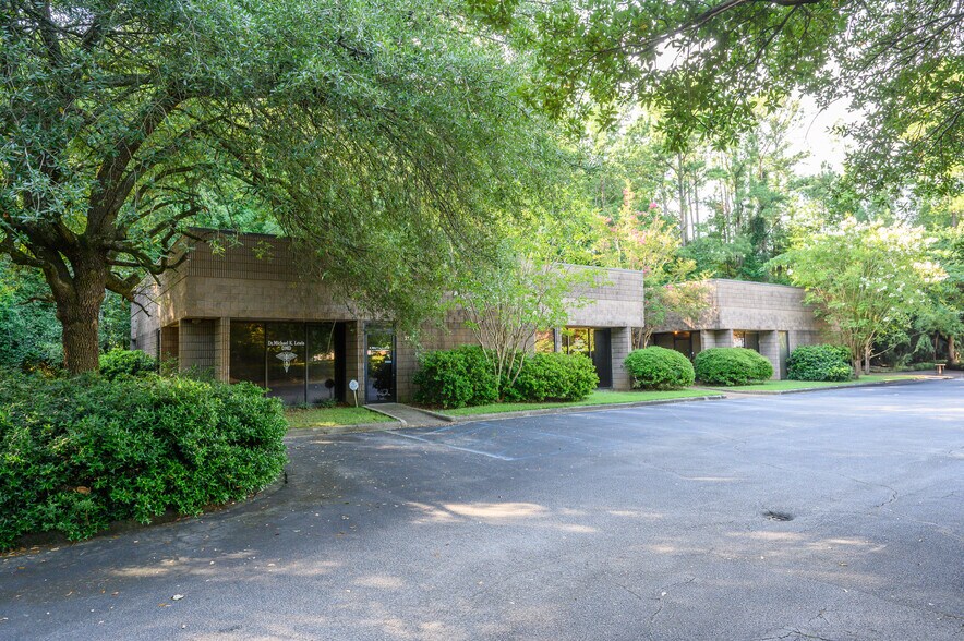 More Photos Of 2113-2117 Data Park Dr, Hoover Medical For Sale