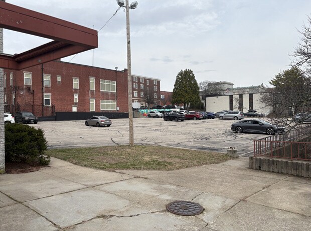More Photos Of , Pawtucket Unknown For Sale