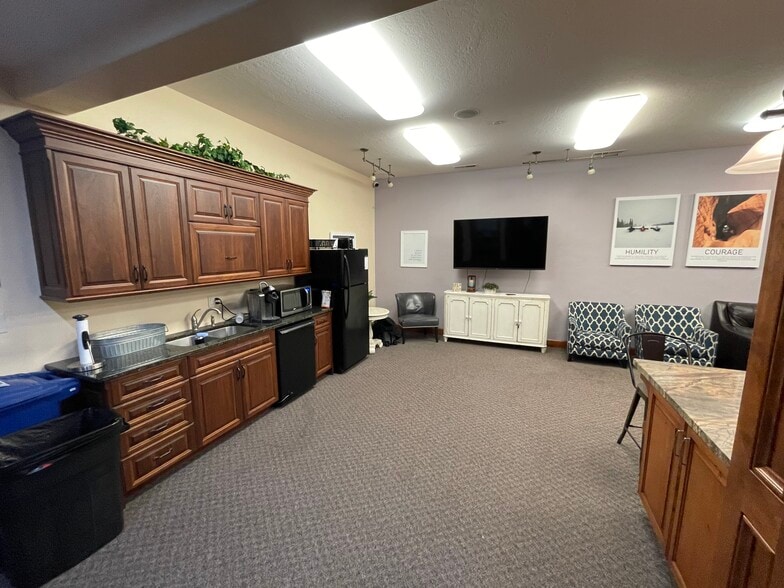 More Photos Of 377 N Marshall Way, Layton Office For Lease