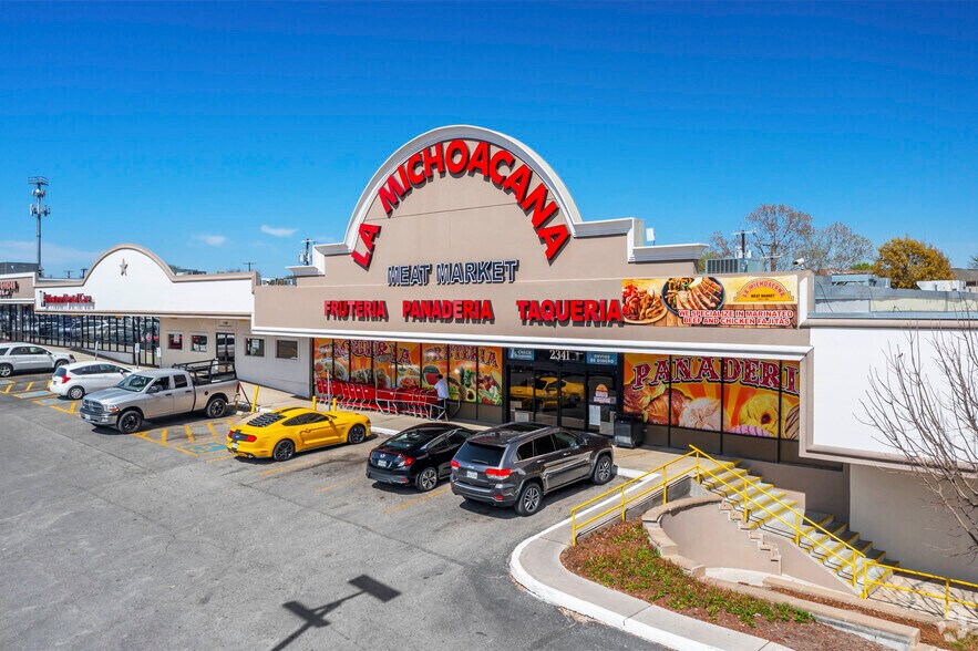 More Photos Of 2325-2399 NW Military Hwy, San Antonio Unknown For Lease