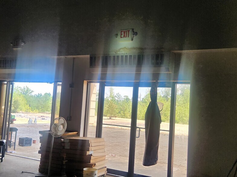 More Photos Of Martin Luther King Hwy, Eutaw Warehouse For Sale
