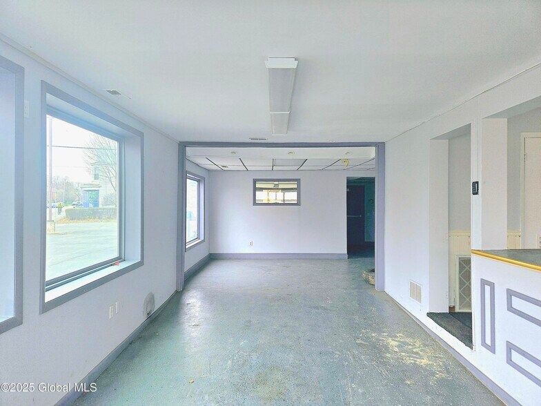 More Photos Of 1904 Broadway, Watervliet Auto Dealership For Sale