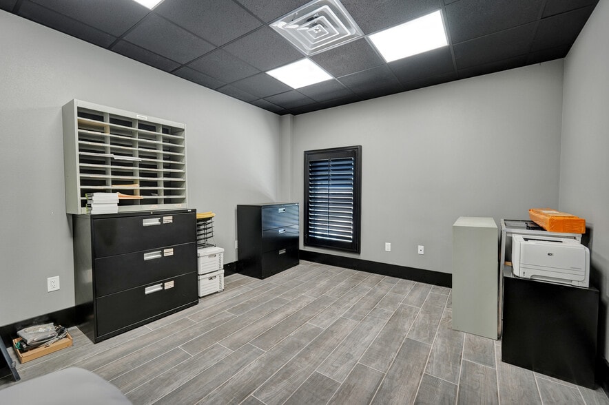 More Photos Of , Midland Flex For Sale