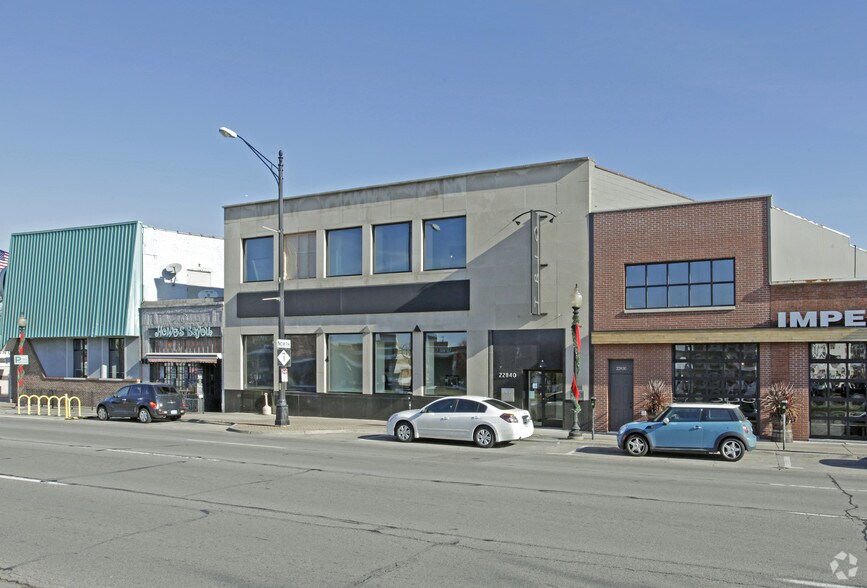 More Photos Of 22840 Woodward Ave, Ferndale Storefront Retail Office For Lease