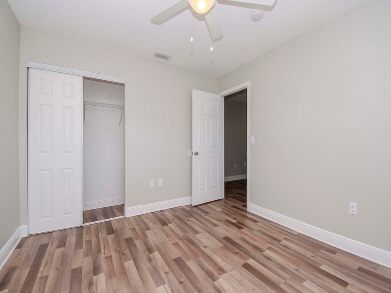 More Photos Of , Bradenton Multifamily For Sale