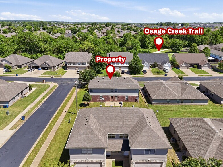 More Photos Of 3403 SW Deerfield Blvd, Bentonville Multifamily For Sale