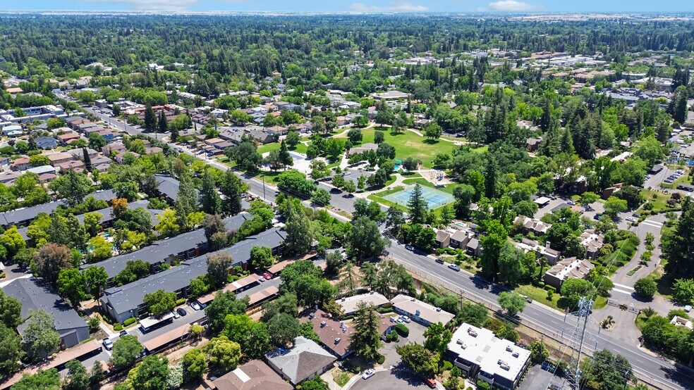 More Photos Of 2316 Villanova Cir, Sacramento Apartments For Sale