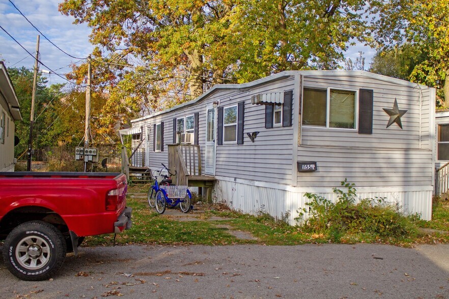 More Photos Of 500 W Ervin Rd, Van Wert Manufactured Housing Mobile Home Park For Sale