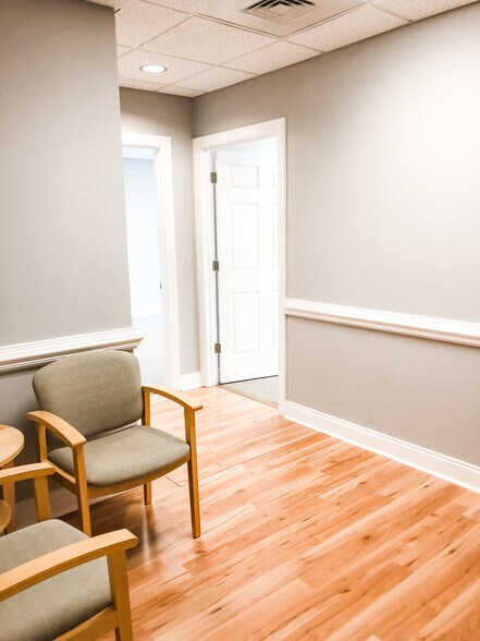 More Photos Of 5003 Southpark Dr, Durham Medical For Sale
