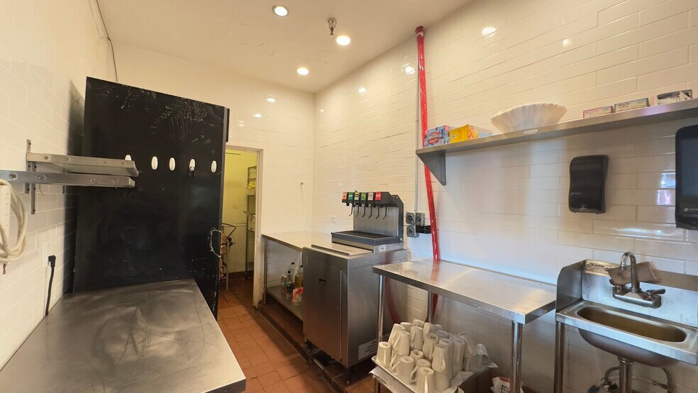 More Photos Of 1465 Webster St, Alameda Restaurant For Sale