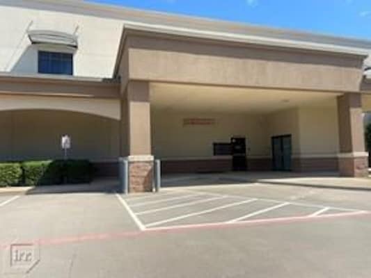 More Photos Of 1612 Hurst Town Center Dr, Hurst Hospital For Sale