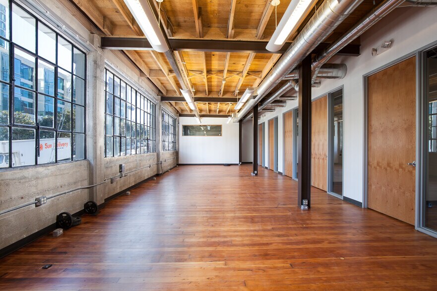 More Photos Of 390 Fremont St, San Francisco Loft Creative Space For Lease