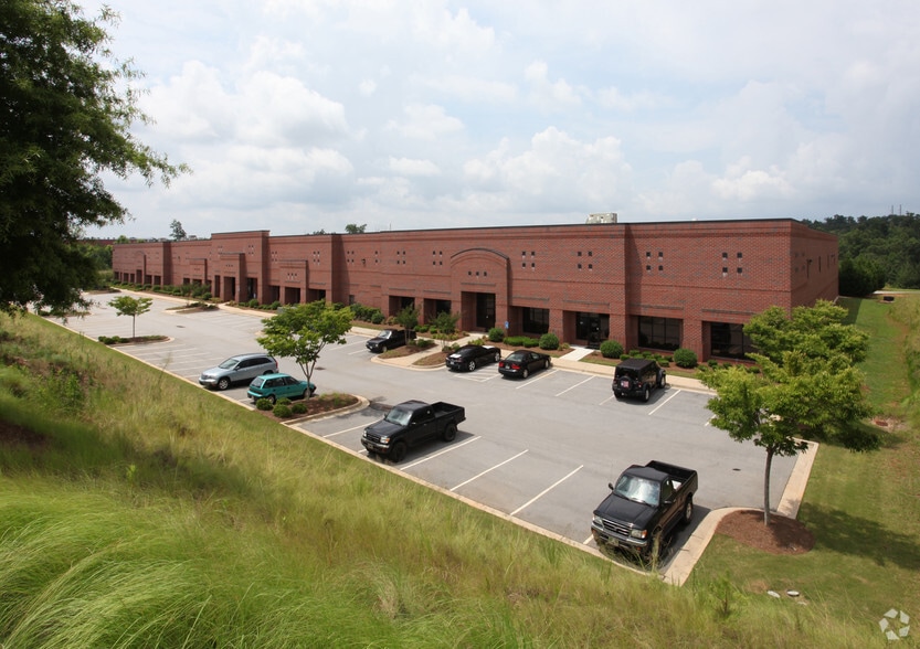 More Photos Of 5445 Rafe Banks Dr, Flowery Branch Warehouse For Lease