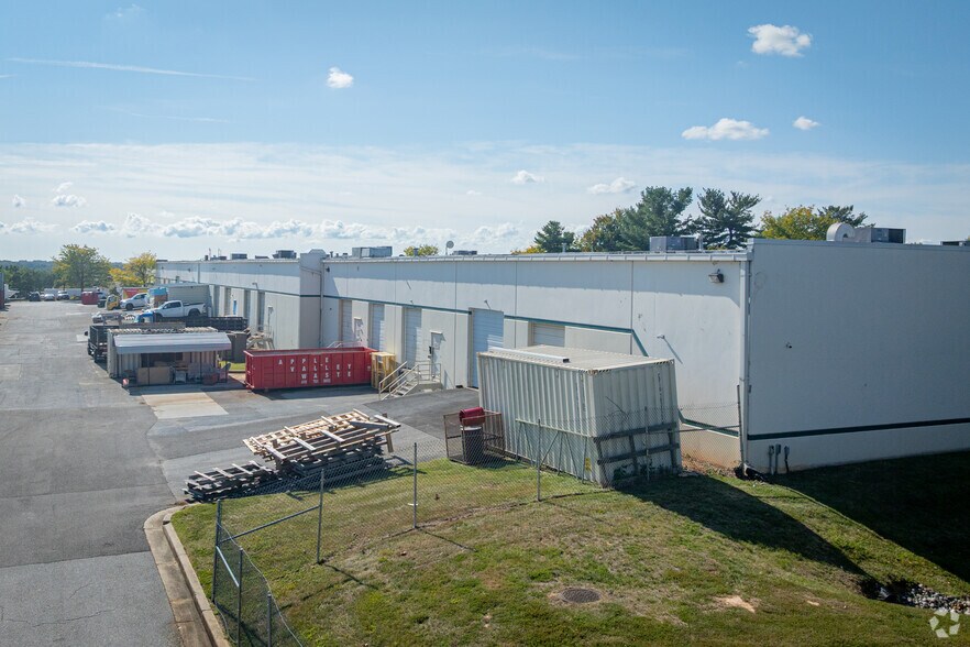 More Photos Of 8280 Patuxent Range Rd, Jessup Warehouse For Sale