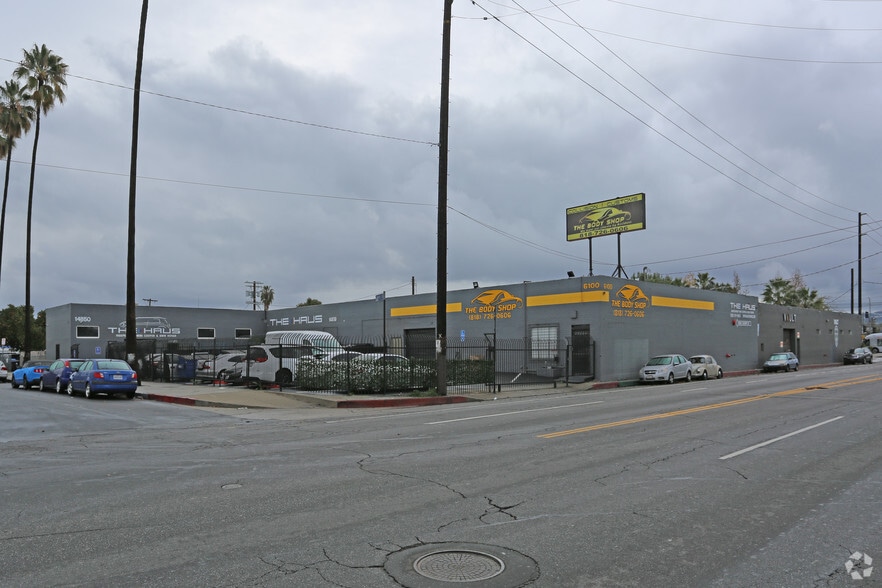 More Photos Of 14850 Calvert St, Van Nuys Service For Lease