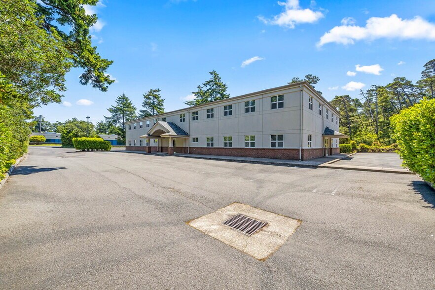 More Photos Of 705 9th St, Florence Medical For Lease