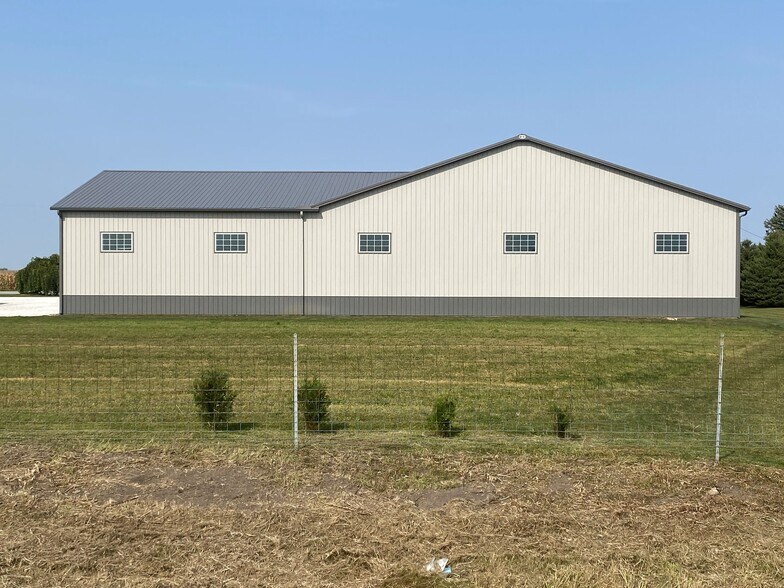 More Photos Of 8721 Old US Highway 52 W, West Lafayette Warehouse For Sale