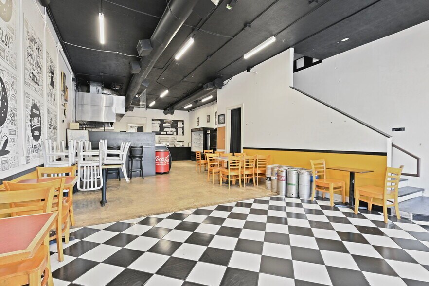 More Photos Of 220 N Main St, Bryan Storefront For Sale