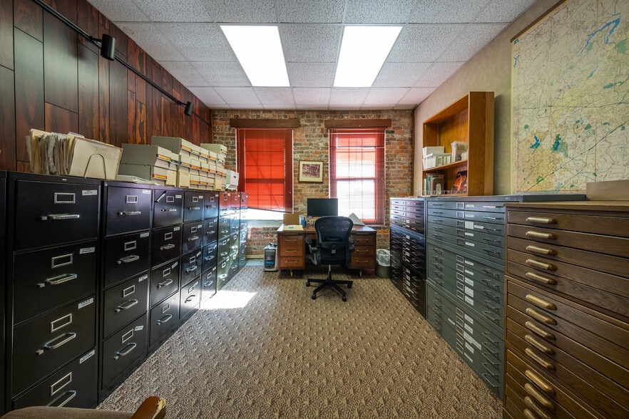 More Photos Of 524 S Elm St, Greensboro Loft Creative Space For Sale