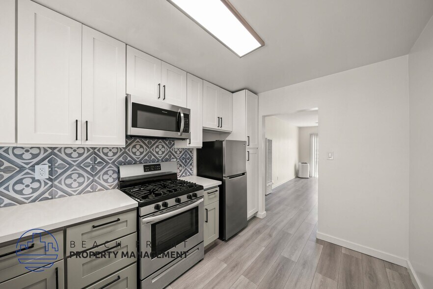 More Photos Of 254 S Normandie Ave, Los Angeles Apartments For Sale