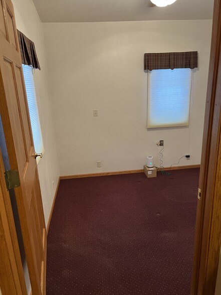 More Photos Of 6260 Hermantown Rd, Duluth Office For Lease