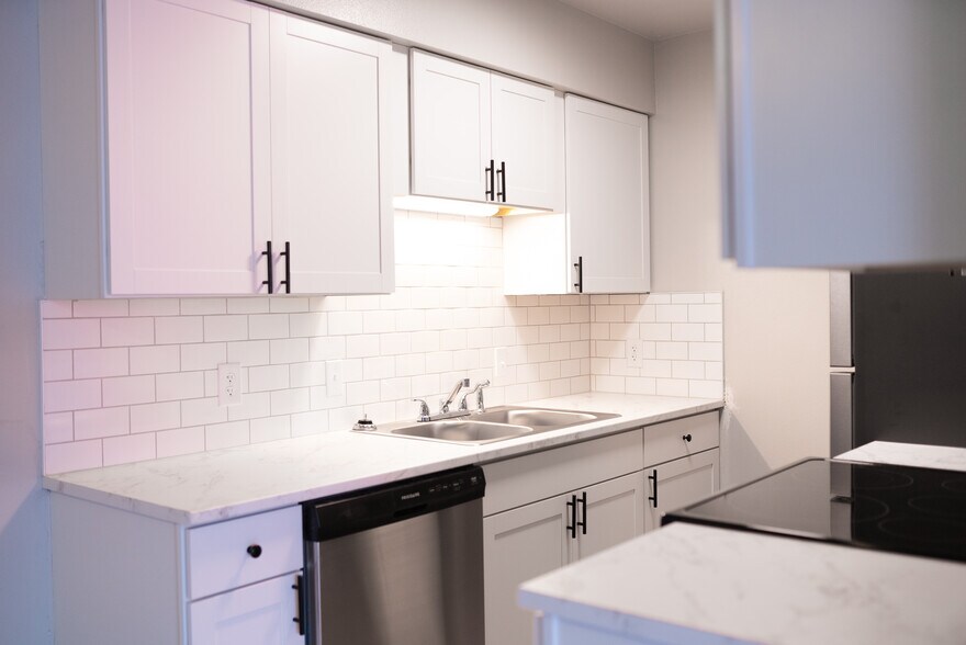 More Photos Of 63 S 22nd Ave, Brighton Apartments For Sale