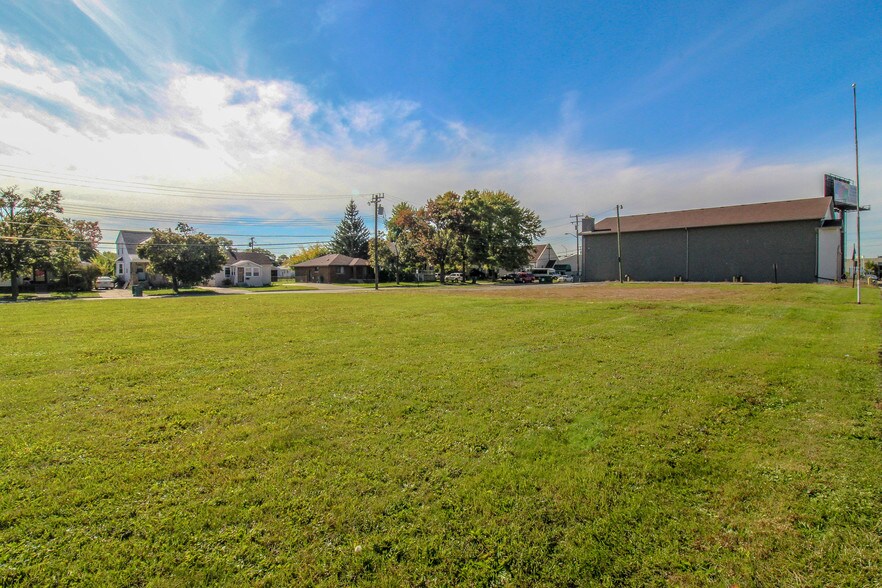 More Photos Of 1519-1545 Southfield Rd, Lincoln Park Land For Sale