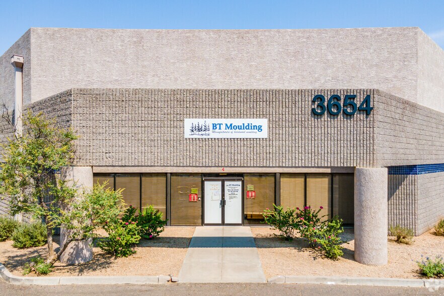 More Photos Of 3648-3654 W Osborn Rd, Phoenix Research And Development For Lease