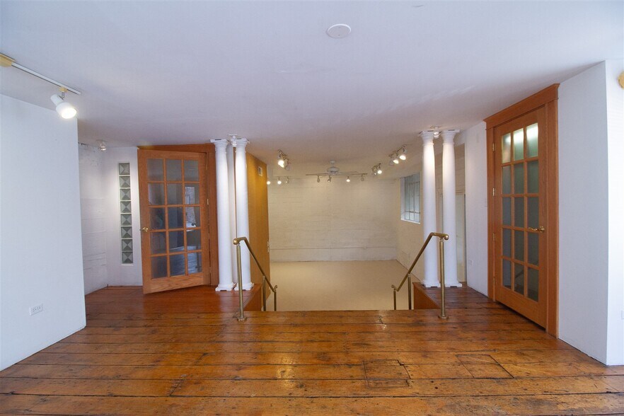 More Photos Of 221 DuPage St, Elgin General Retail For Lease