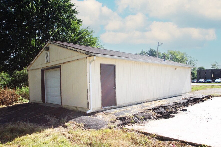 Primary Photo Of 2970 Barber Rd, Norton Warehouse For Sale