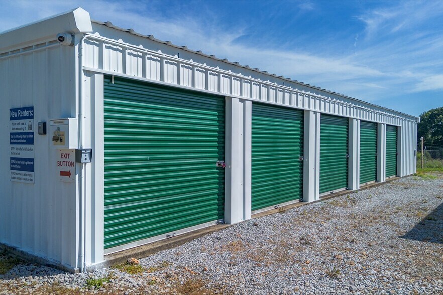 More Photos Of 2821 Highway 43 S, Leoma Specialty For Sale
