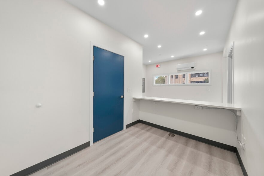 More Photos Of 35 Pangborn Pl, Hackensack Medical For Lease