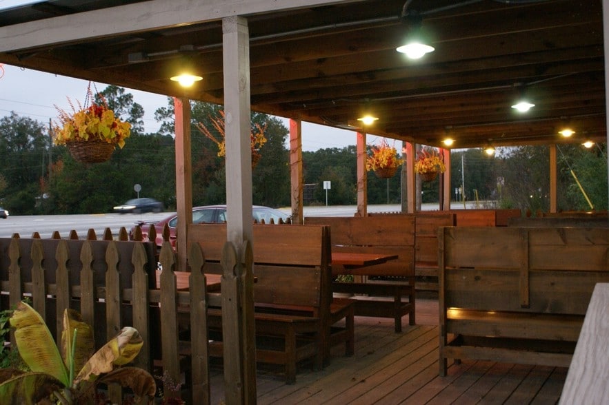 More Photos Of 8771 US Highway 301 S, Jacksonville Restaurant For Sale