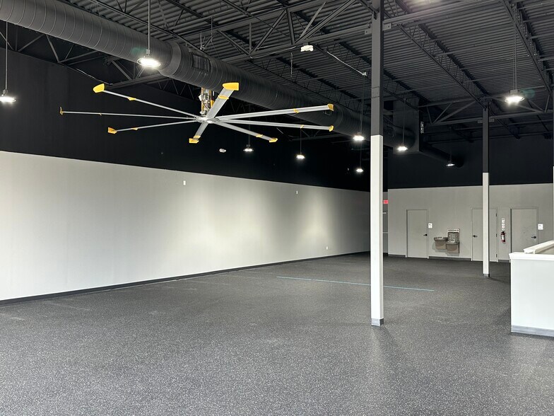 More Photos Of 2206 Katy Flewellen Rd, Katy Storefront For Lease