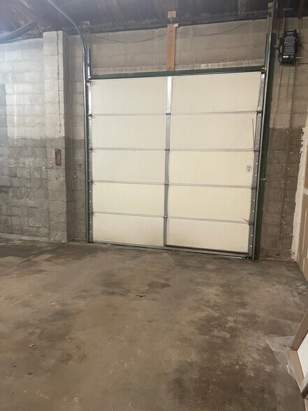 More Photos Of 1603 Main St, Winfield General Retail For Sale