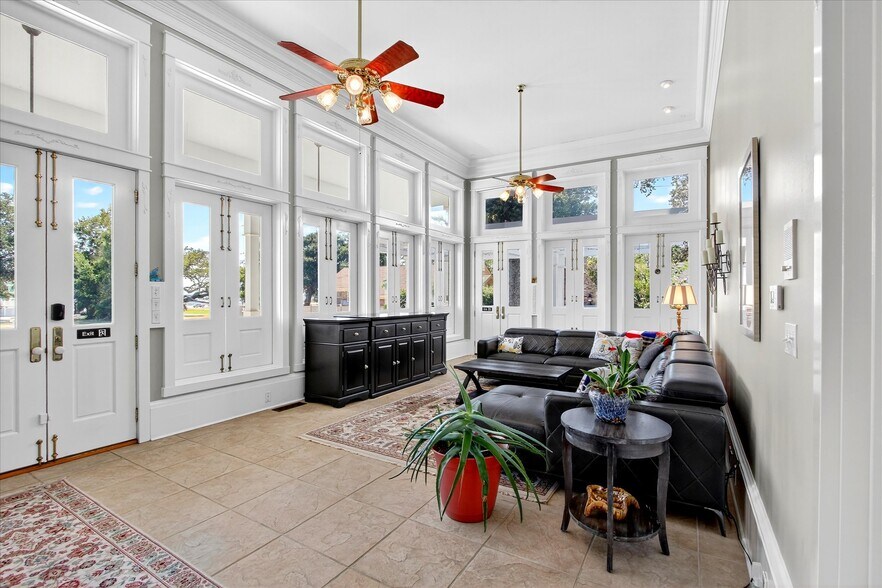 More Photos Of 1611 Glenn Swetman St, Biloxi Specialty For Sale