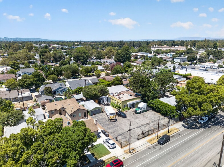 More Photos Of 435 S Main St, Burbank General Retail For Sale