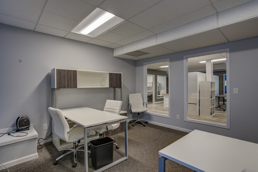 More Photos Of 2960 N Academy Blvd, Colorado Springs Office For Sale