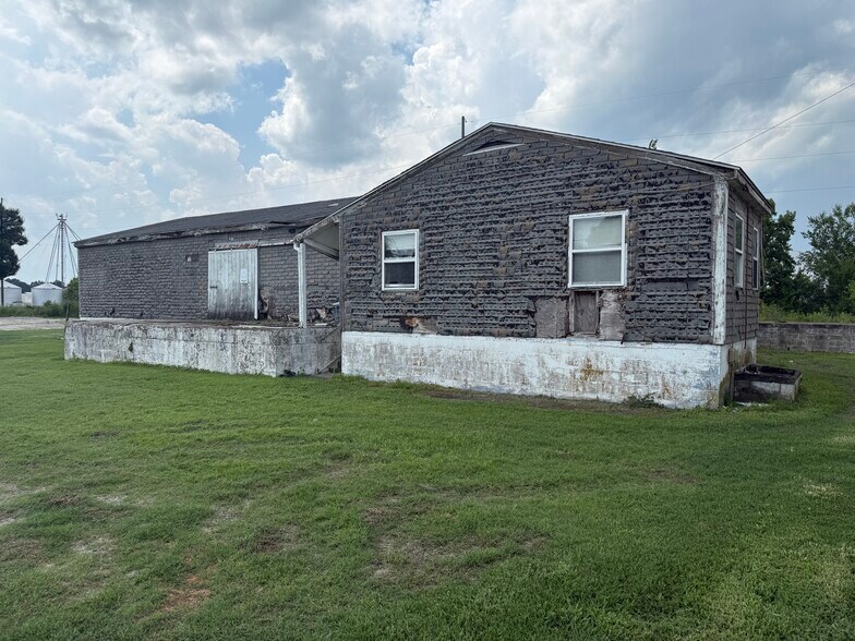 More Photos Of 4911 Terra Ceia Road, Pantego Industrial For Sale