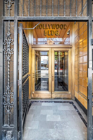 More Photos Of 6400-6404 Hollywood Blvd, Los Angeles Office For Sale